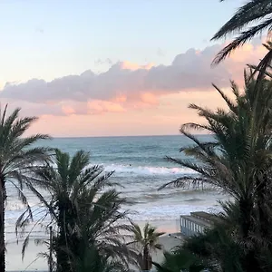 https://atenas-house.hotelitalianriviera.com